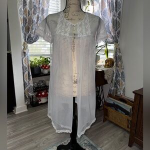 VINTAGE 60s/70s Vanity Fair chemise